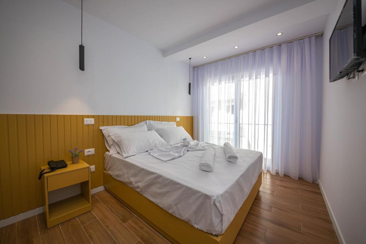 Hesperus Hotel Vlore Ngoại thất bức ảnh